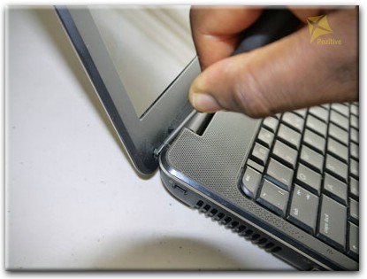 Замена экрана ноутбука Compaq в Черноголовке